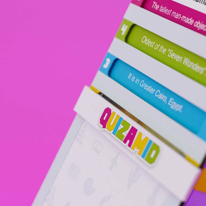 Closeup of quizamid logo on game box.